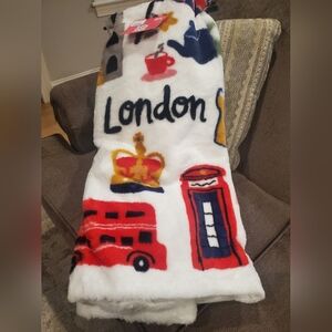 London Blanket-NWT